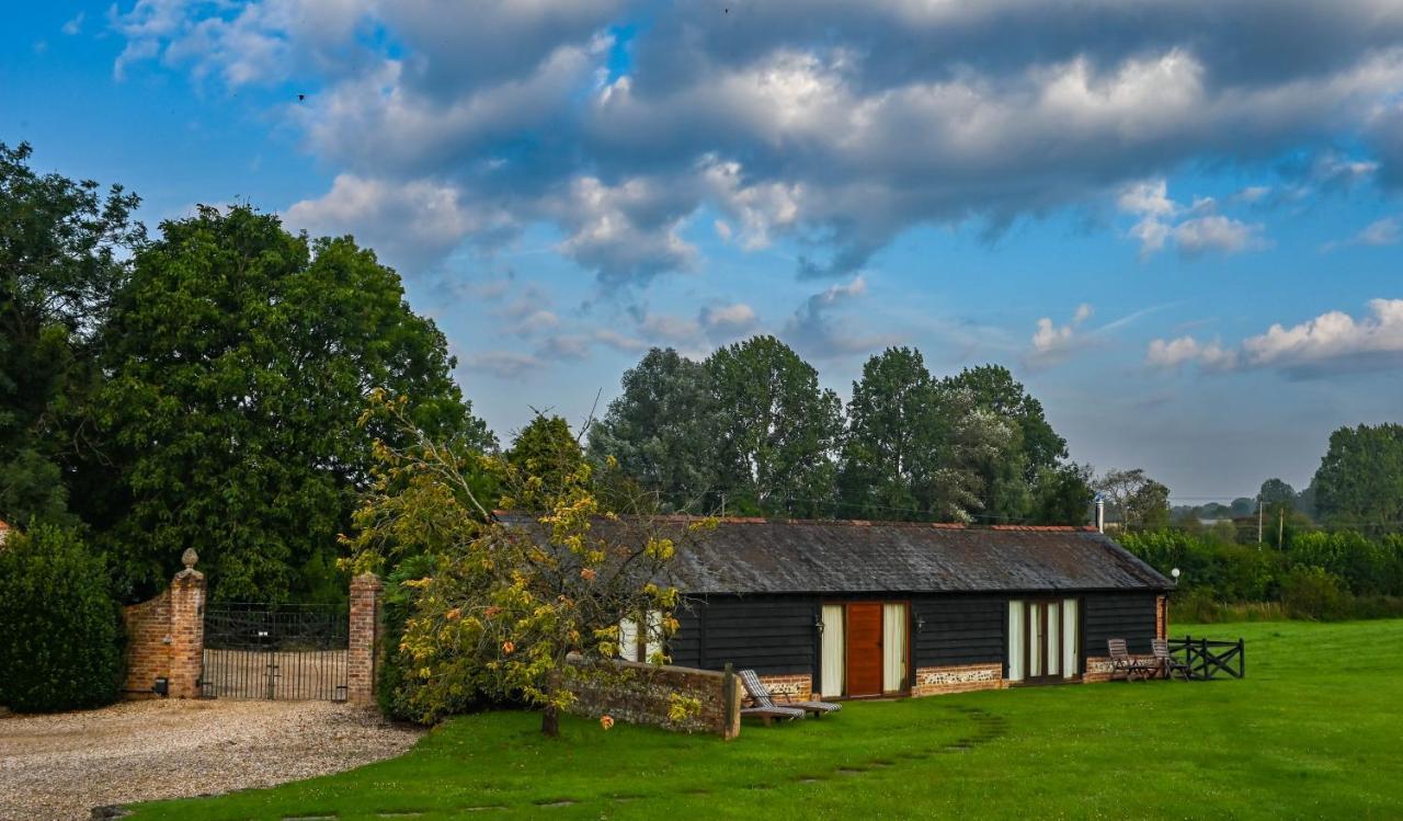 The Tool Shed Villa Wimborne Minster Exterior photo